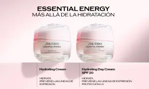 Dos cremas Shiseido Essential Energy, una hidratante y otra de día con SPF 20. Opiniones positivas sobre su hidratación y prevención de líneas de expresión.