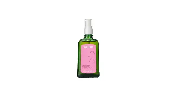 Aceite de masaje Weleda para estrías, ideal para el embarazo. Muchas opiniones positivas avalan su eficacia.